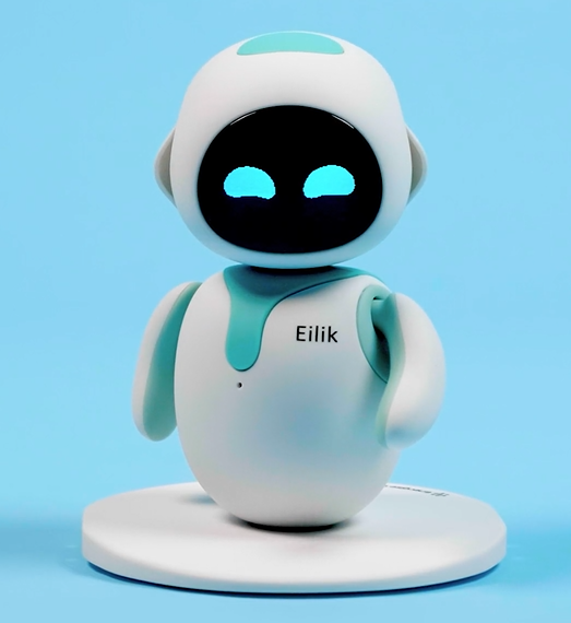 Eilik – A Little Companion Bot with Endless Fun.